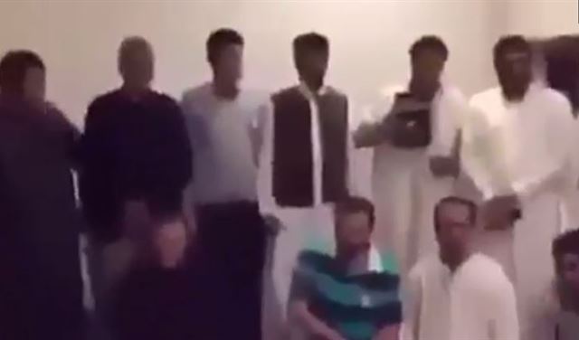 بعد إطلاق سراحه.. إعادة تداول فيديو لسيف الإسلام بعد إطلاق سراحه.. إعادة تداول فيديو لسيف الإسلام