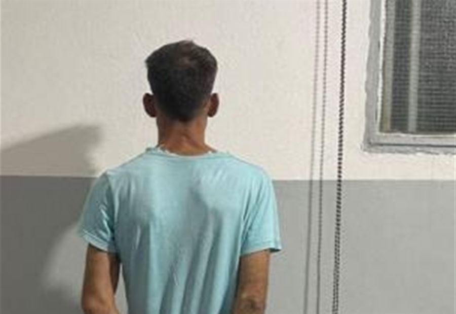 يروّج المخدرات على متن "رانج روفر"... وكمين "محكم" للمعلومات يوقع به!