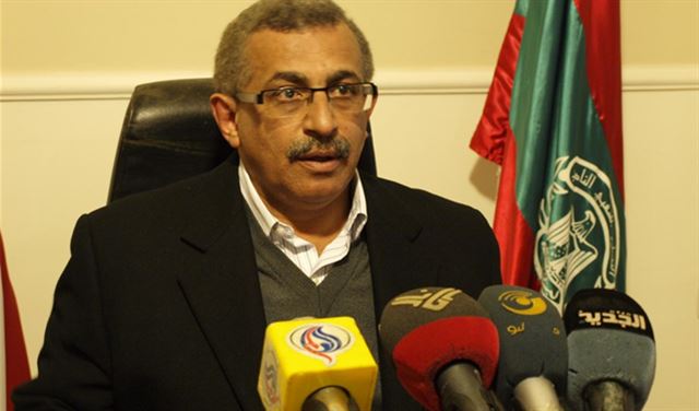 سعد: لتثبيت متطوعي الدفاع المدني