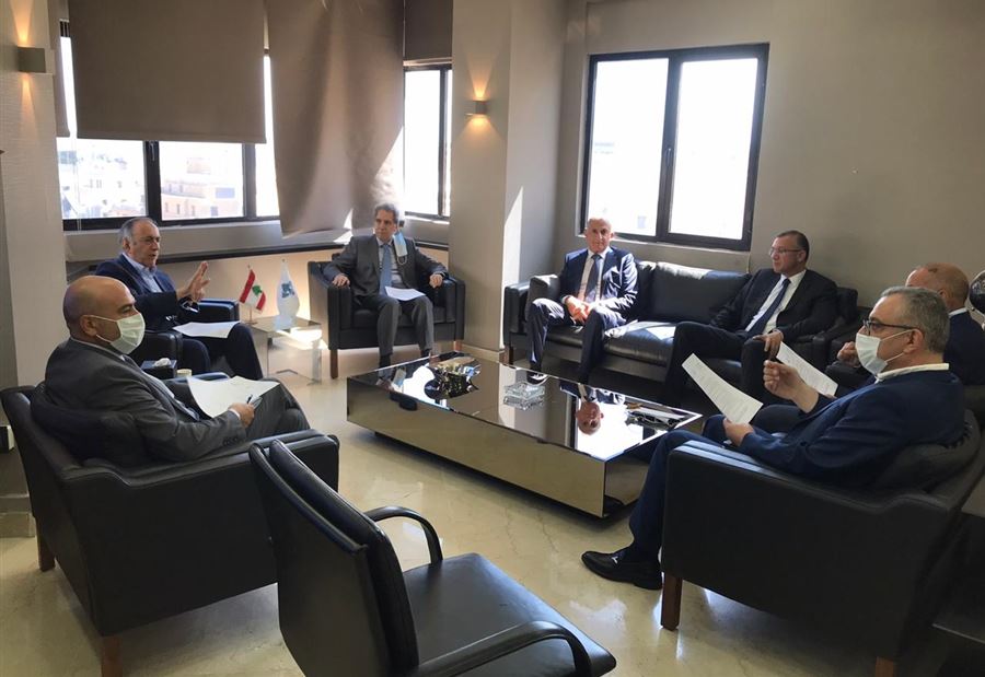 وزني التقى وفداً من "الوسط المستقلّ"