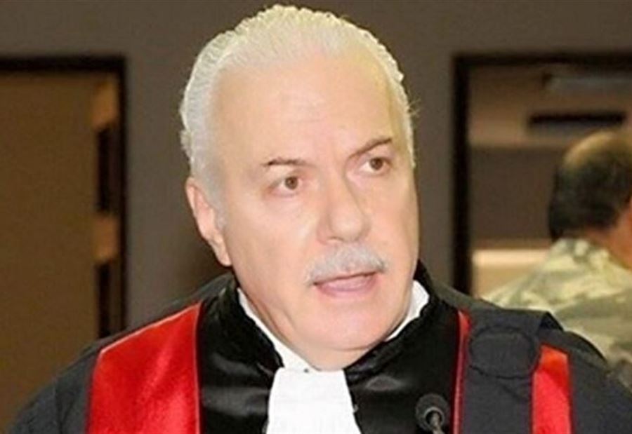 قبل 22 شباط... 3 أسماء تتزاحم لخلافة غسان عويدات!