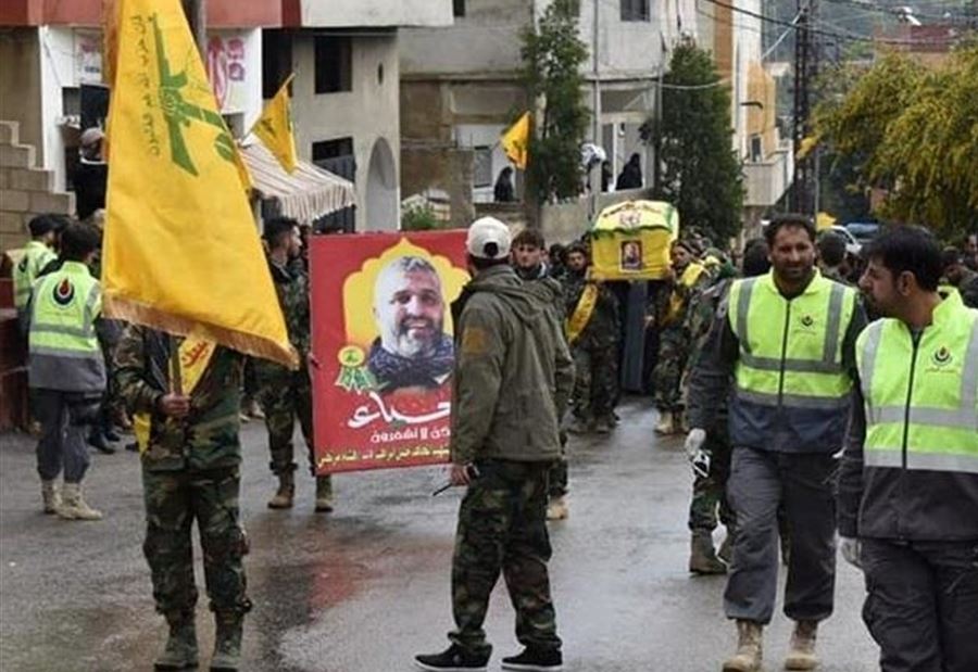 بالصور: عيتا الشعب تشيع مقاتلا في حزب الله