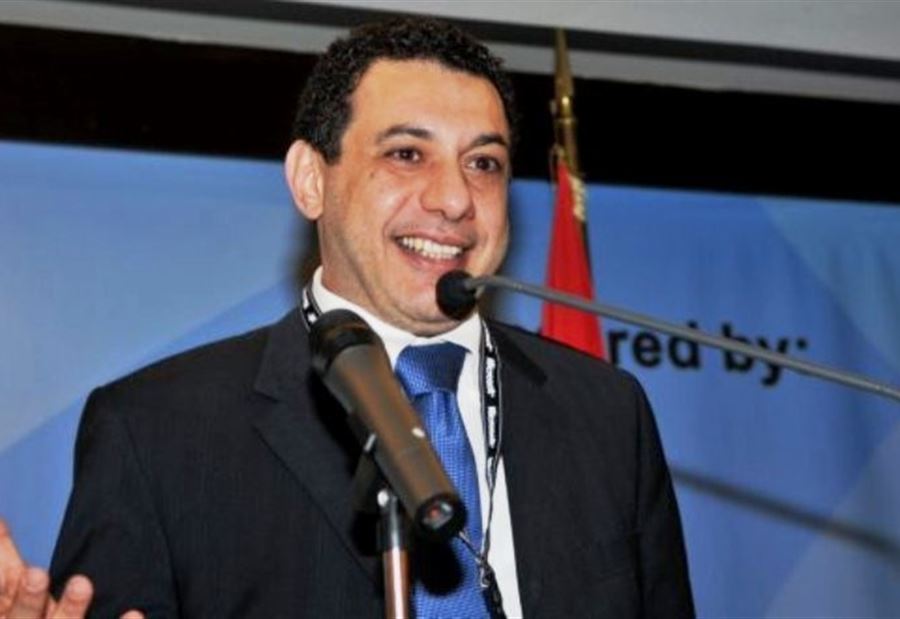 إيران: طلب الرئيس اللبناني الإفراج عن نزار زكا قيد الدراسة