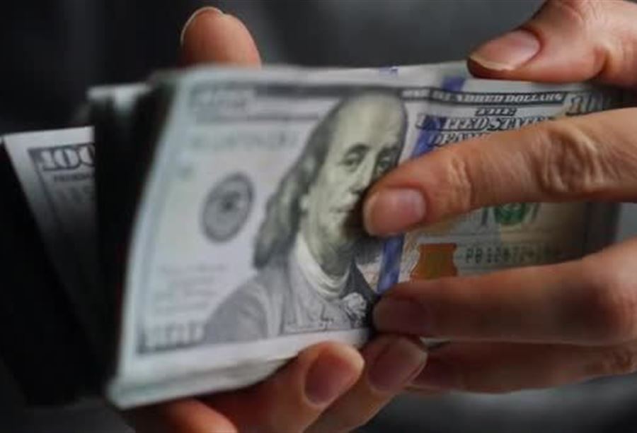 كم سجّل سعرُ دولار السوق السوداء صباح اليوم؟