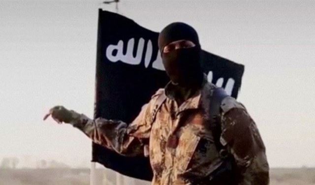 "داعش" يحرق 20 عراقياً رفضوا الانضمام إليه