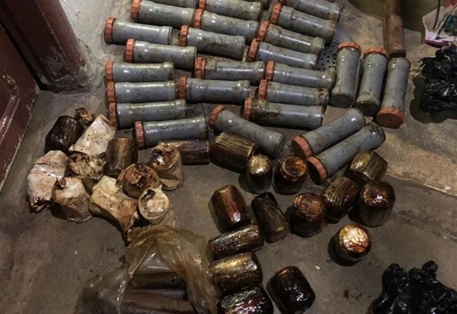 بالصورة: توقيف 3 أشخاص بحوزتهم كمية من المتفجرات