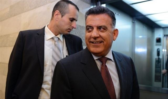 إبراهيم في فرنسا لكشف "مصير" الحريري إبراهيم في فرنسا لكشف "مصير" الحريري