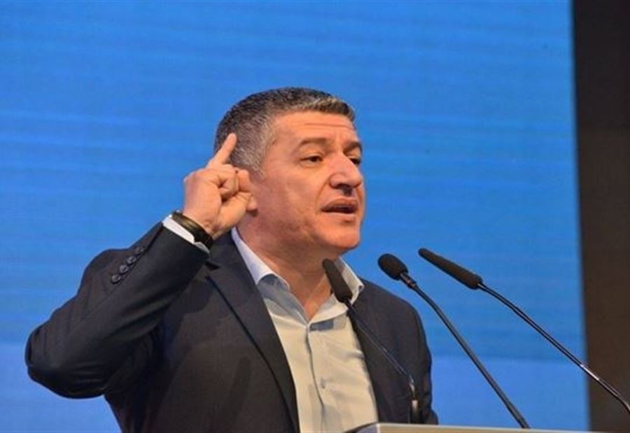 بعد نعتهم بـ"المساطيل".. نائب "لبنان القوي" يرد!