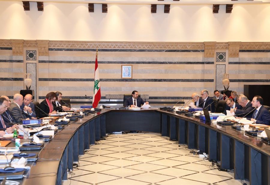 الحكومة ترفع الفوائد على الودائع المصرفية من 7 الى 10% 