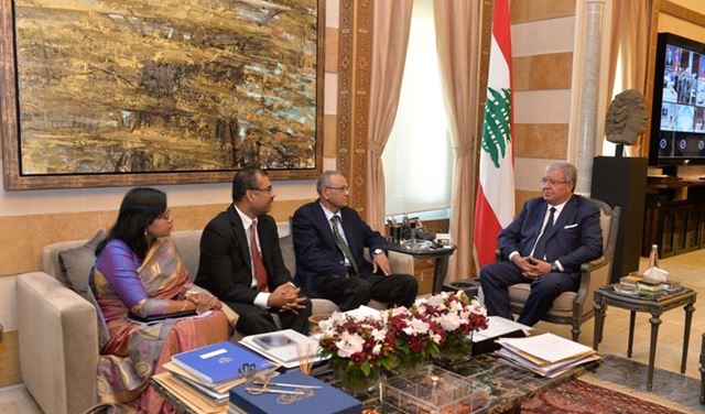 المشنوق بحث مع وزير العمال البنغالي أوضاع العمالة في لبنان