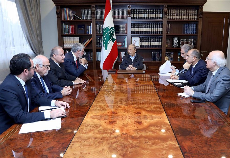 رئيس الجامعة الأميركية... في بعبدا