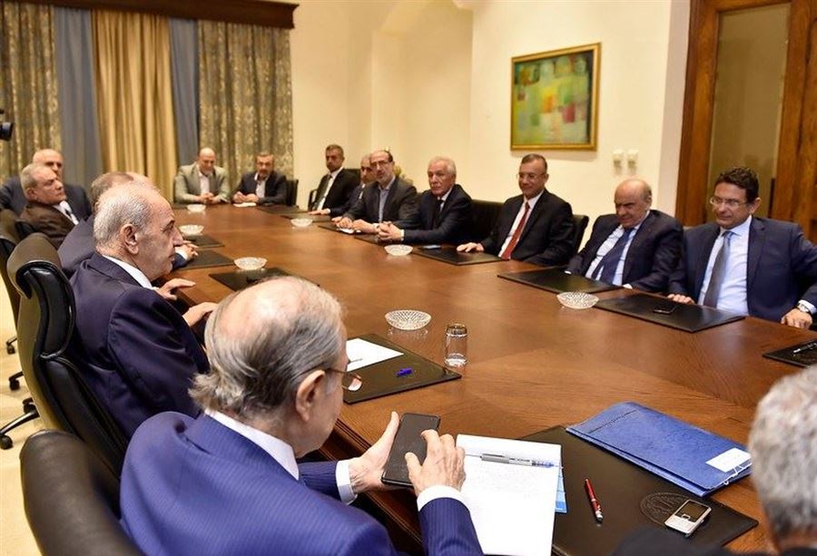 بري يدعو لاجتماع في بعبدا اذا لم تنجز الموازنة 
