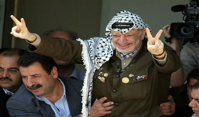 فتح تتراجع.. "قاتل عرفات" غير مدرجا على جدول مؤتمرنا