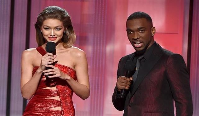 جيجي حديد تسخر من ميلانيا وأنصار ترامب يهاجمونها