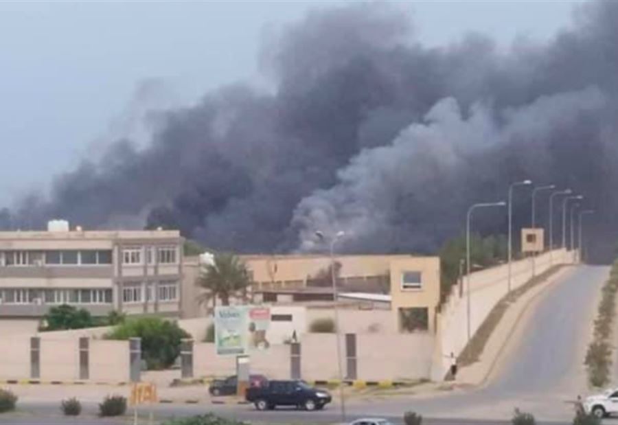 إنفجار مخزن ذخيرة يهز العاصمة الليبية