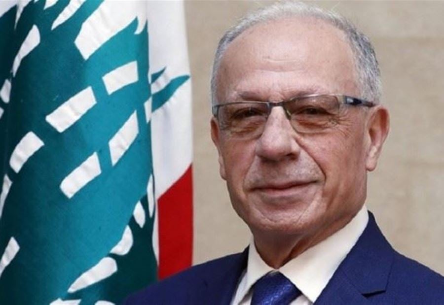 وزير الدفاع يوقّع قرارات المحكمة العسكرية