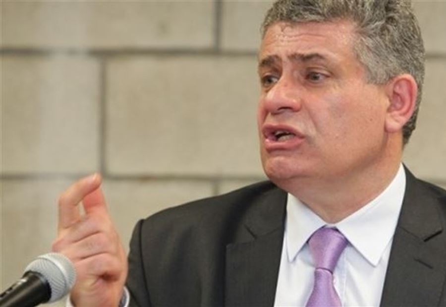 ضو: "وين كل هودي؟" ضو: "وين كل هودي؟"