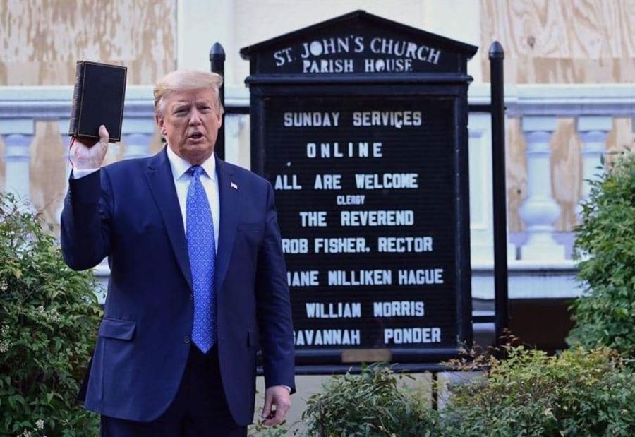 غضب من "إستغلال" ترمب لكنيسة تاريخيّة! غضب من "إستغلال" ترمب لكنيسة تاريخيّة!