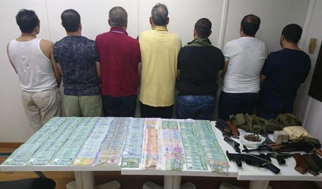 تهريب 10 أطنان من الحشيشة والكبتاغون بجلود المواشي إلى مصر