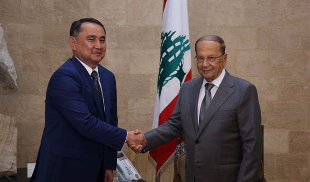 عون: لنجاح مفاوضات آستانا وعودة النازحين الى بلدهم عون: لنجاح مفاوضات آستانا وعودة النازحين الى بلدهم
