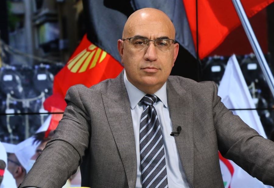 شارل جبور: فشرت يا فيصل كرامي.. يا عميل! 