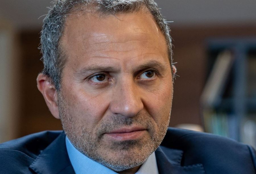 إلى أين يتّجه باسيل إذا ترك الحزب؟
