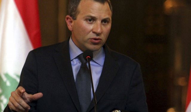 باسيل: لا تطالبونا بوظائف في الكازينو.. لا نريد له الافلاس! باسيل: لا تطالبونا بوظائف في الكازينو.. لا نريد له الافلاس!