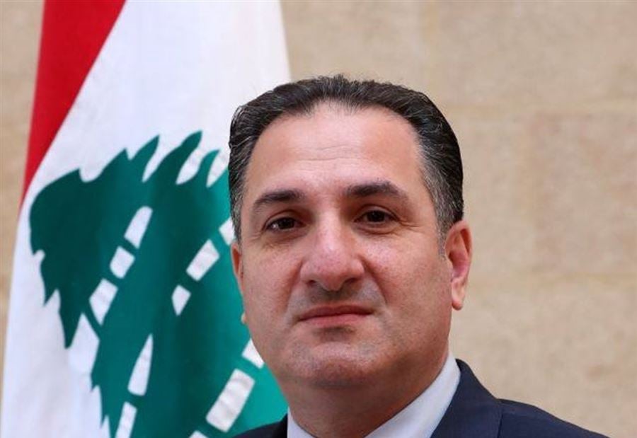 تنبيه من وزير الاتصالات الى الاعلاميين 