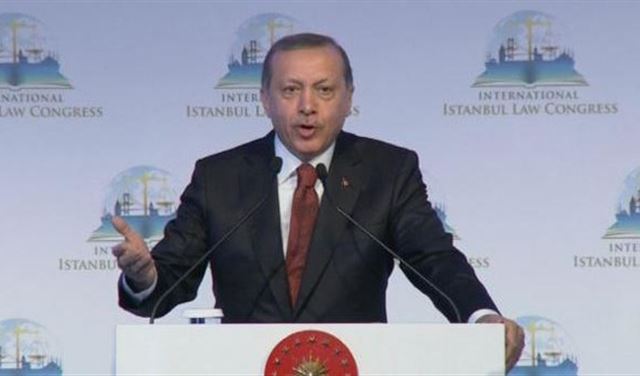 أردوغان: سنشارك في معركة الموصل شاؤوا أم أبوا