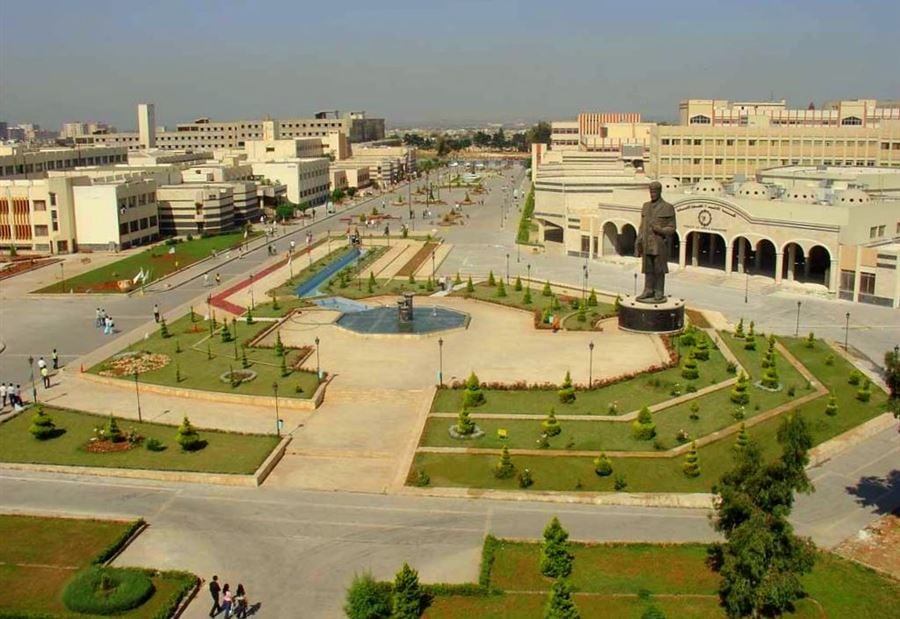 "مقطوعة الأصابع ومنكل بها"... أنباء عن مقتل الأكاديمية السورية بعد اختطافها