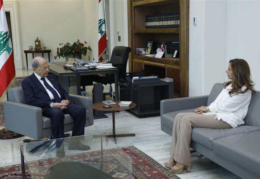 "المساعدات" بين عون وعكر  "المساعدات" بين عون وعكر