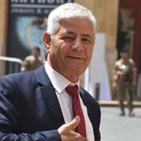 الحجيري يرد على السيد: لعنة رفيق الحريري ستلاحقك وتلاحق معلمينك