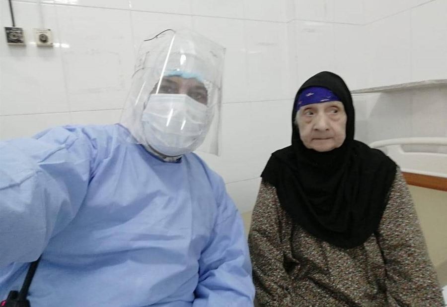 عجوز مصرية تهزم كورونا.. بعمر 96 عامًا عجوز مصرية تهزم كورونا.. بعمر 96 عامًا