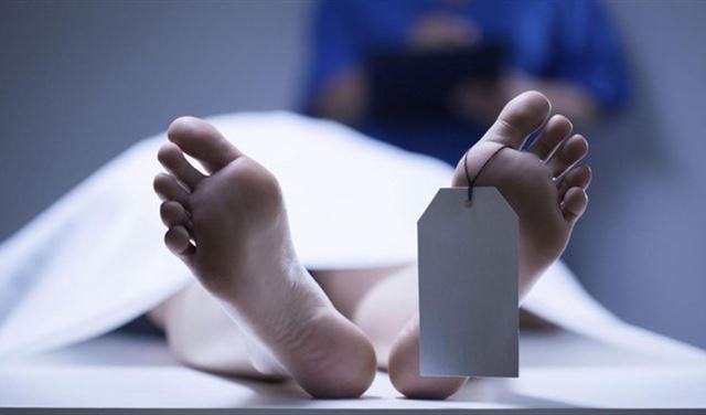 احتفظت بجثة ابنها المتوفى بمنزلها لـ8 سنوات