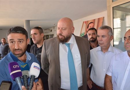 نهرا: ملتزمون تنفيذ أي قرار يصدر عن الدولة