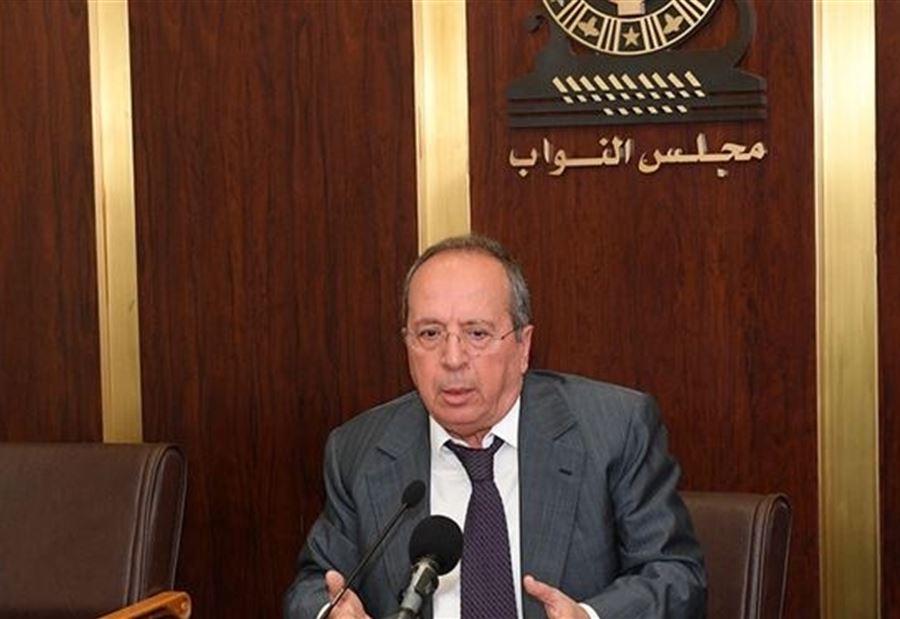 السيّد: مهمة أديب إنتحارية!