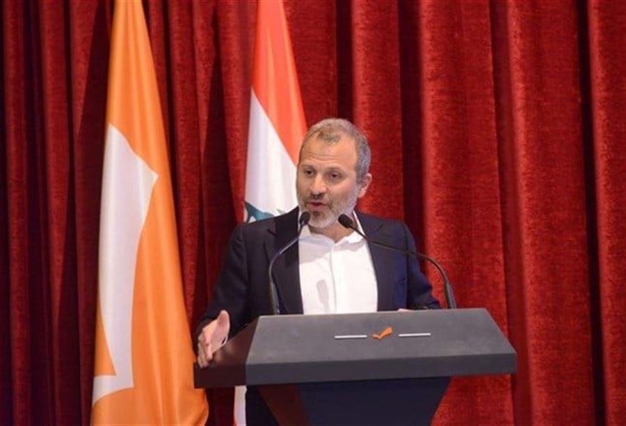 "بيكذبوا وبينسوا"... باسيل يكشف موقفه من التمديد للّواء ابراهيم!