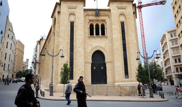 "الكواكب والمجرات أقرب من قانون الانتخاب"