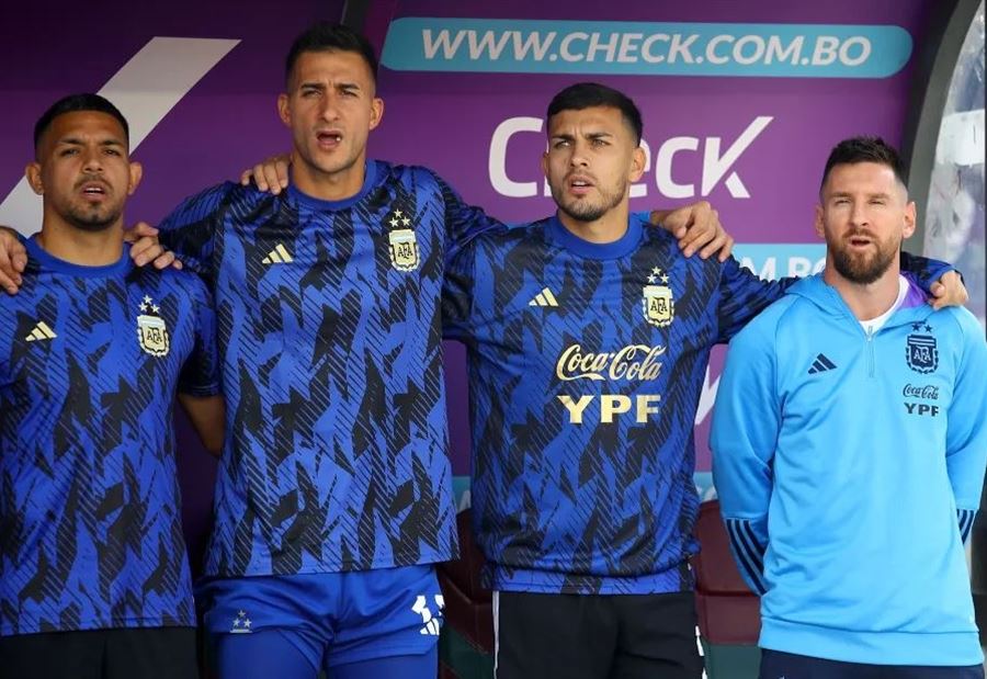 ميسي مساعد مدرب منتخب الأرجنتين؟!