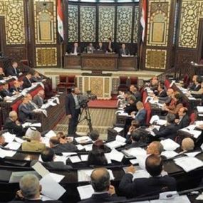 برلماني سوري يحتجز "قاضية" ويعتدي عليها بالضرب