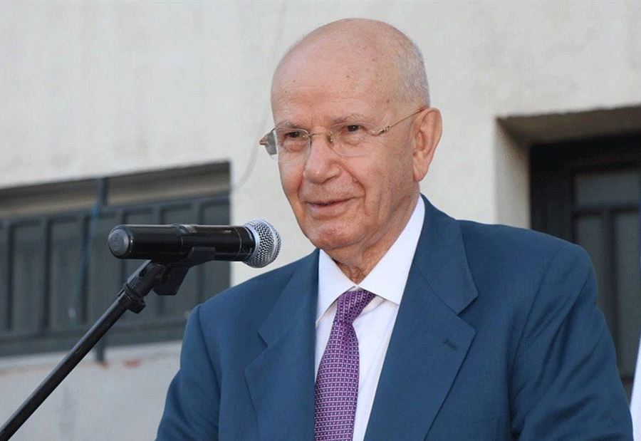 هل يؤمن "التشاوري" الثلث المعطل لباسيل في الحكومة؟