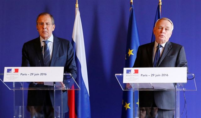 الهدنة السورية تدفع بالدعم الفرنسي تجاه روسيا