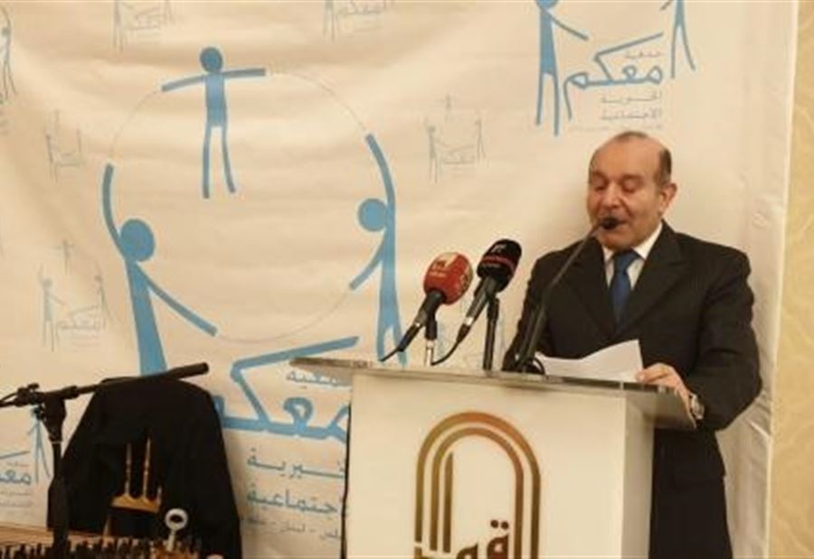 علوش: لا يمكن إغراء الحريري بعدد الوزراء  علوش: لا يمكن إغراء الحريري بعدد الوزراء