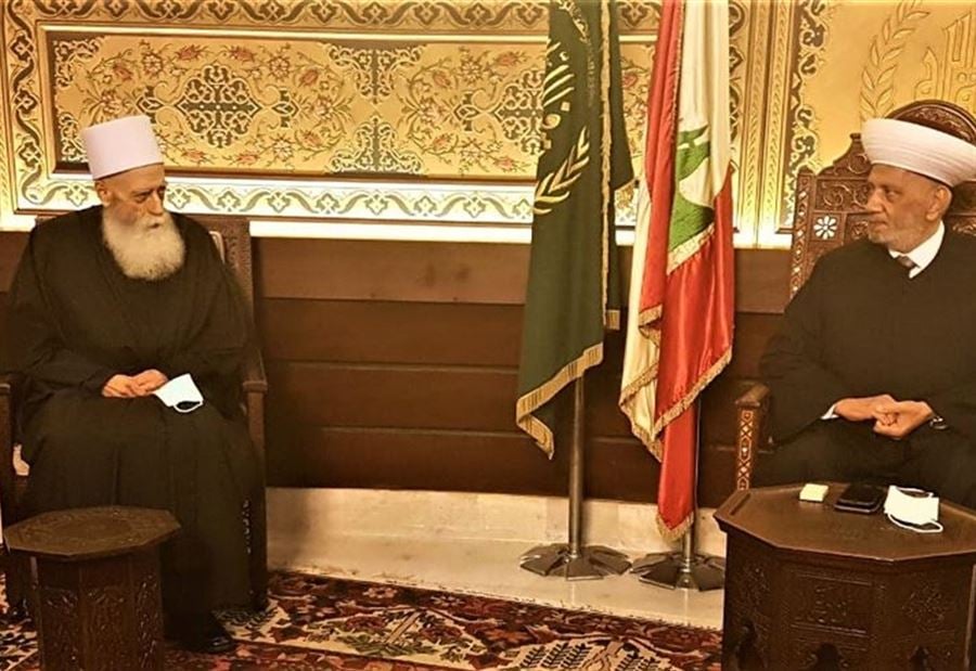 شيخُ عقل الدروز من دار الفتوى: التنازُل لـ مصلحة الوطن