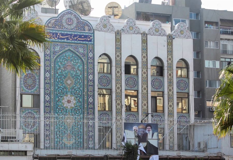 بعد سقوط الأسد... مسؤول إيراني: نحن على تواصل مع فصائل بالقيادة الجديدة بعد سقوط الأسد... مسؤول إيراني: نحن على تواصل مع فصائل بالقيادة الجديدة