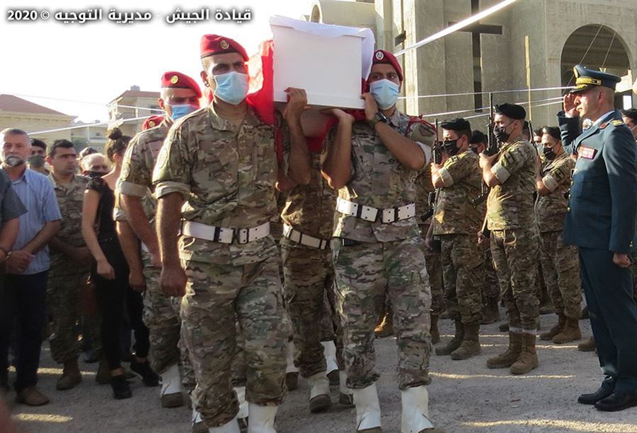 تَشييع الشهيد تقلا في عندقت  تَشييع الشهيد تقلا في عندقت