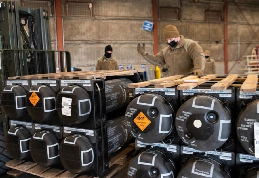 القلق تجاوز المرتزقة... أسلحة ضخمة في أوكرانيا ترعب أوروبا! 