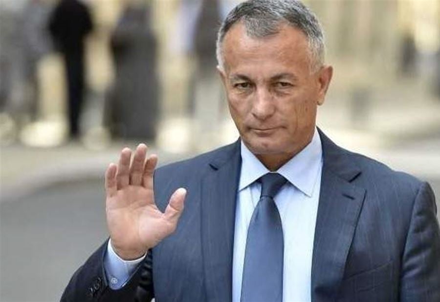 روكز: الحريري سائح.. وسلامة بـ"فزلكة جديدة"