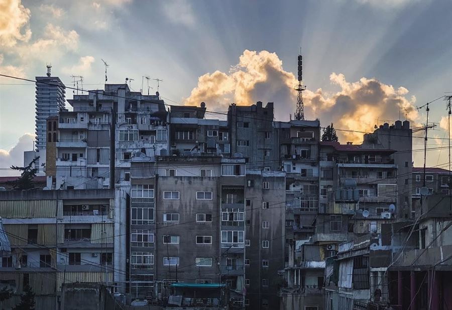 الى المُستأجرين.. هل عليكم الدفع بالليرة أم بالدولار؟