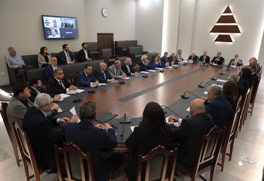 "الكتائب": الحكومة تضع لبنان في عين العاصفة  "الكتائب": الحكومة تضع لبنان في عين العاصفة